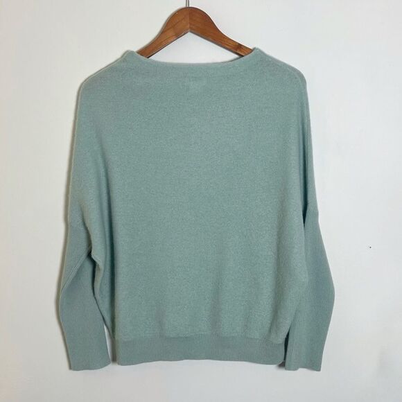 Club  Monaco Cashmere Dolman Ribbed Sleeve Mint Green Sweater Petite - Picture 2 of 4